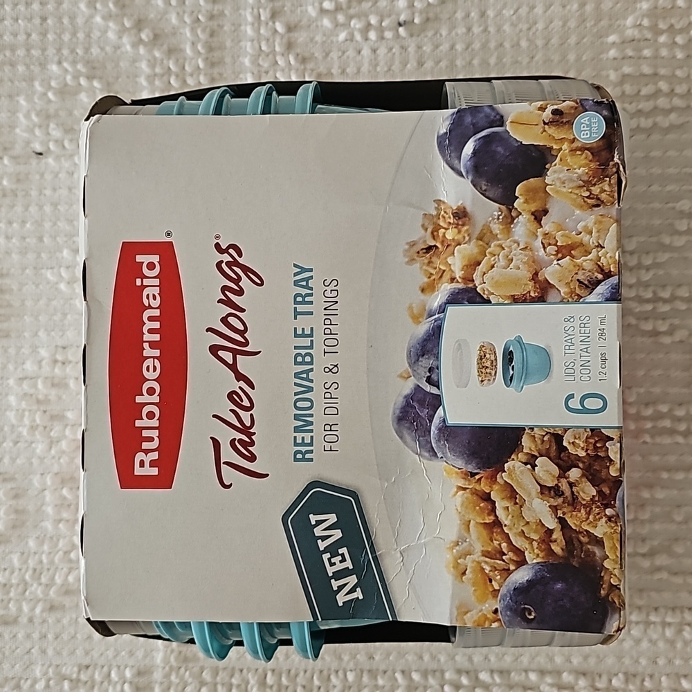 Rubbermaid TakeAlongs removable tray containers are ideal for dips and toppings